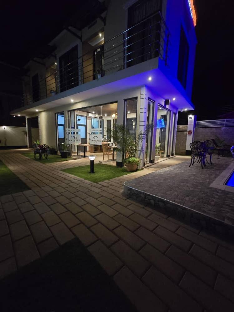 Primeland Hotel 모시 외부 사진