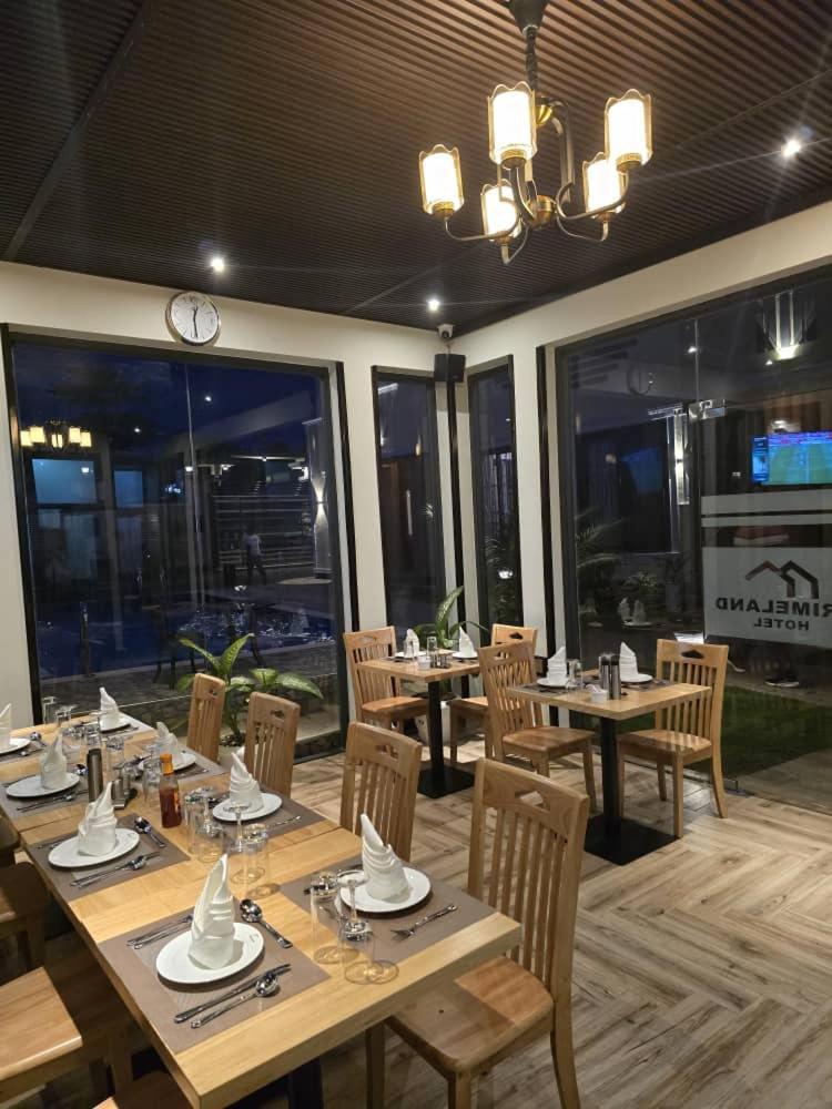 Primeland Hotel 모시 외부 사진