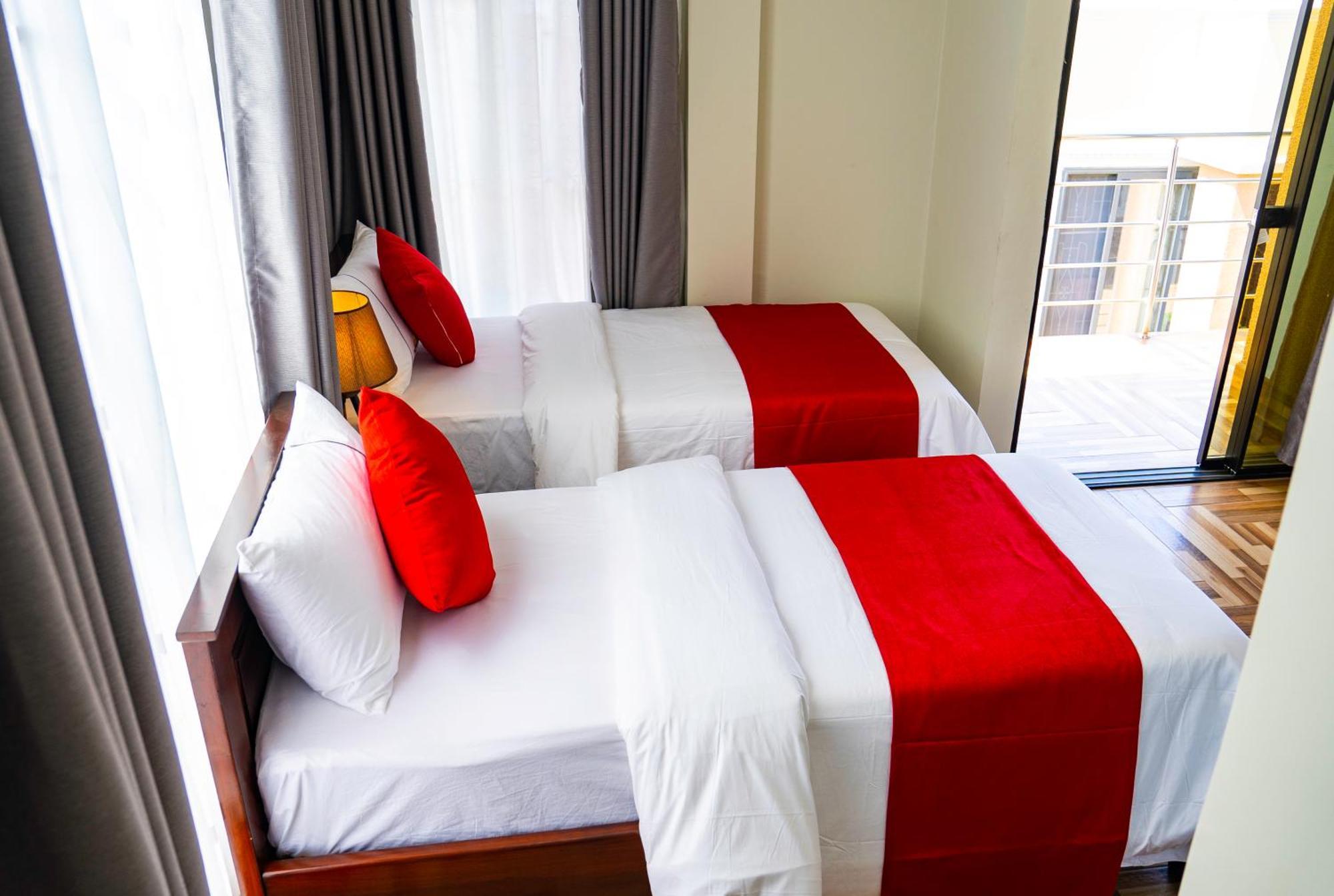 Primeland Hotel 모시 외부 사진
